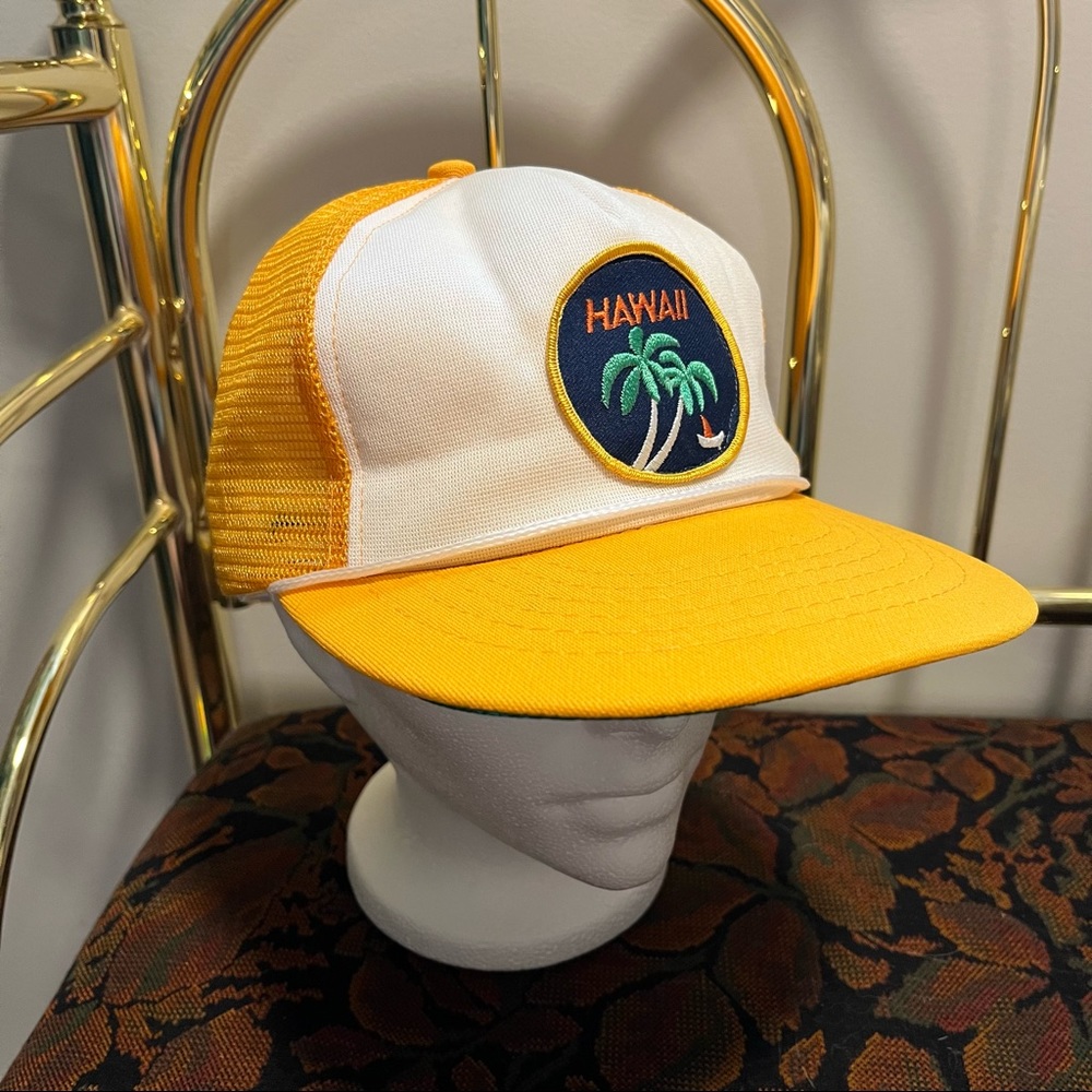 Vintage Hawaii Trucker Hat